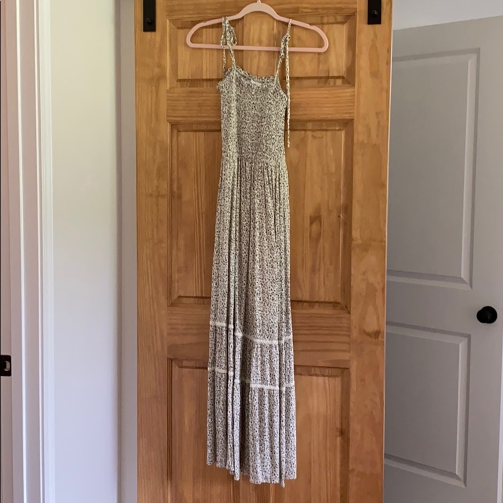 Carly Jean Los Angeles Floral Print Maxi